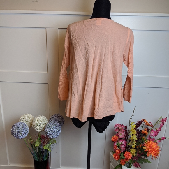 Orange top - Picture 4 of 4